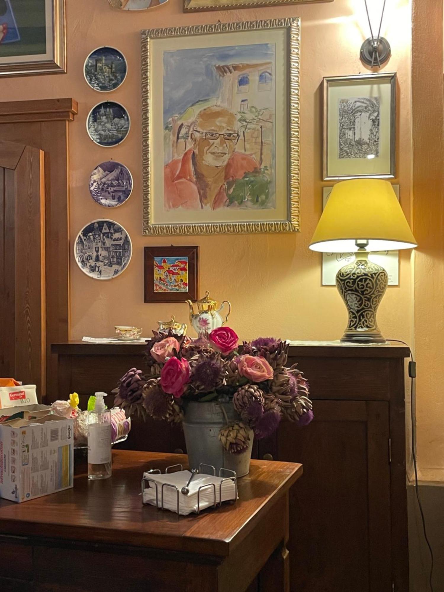 アルバ Cascina Baresane Bed & Breakfast エクステリア 写真