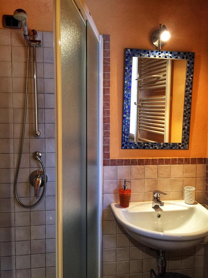 アルバ Cascina Baresane Bed & Breakfast エクステリア 写真